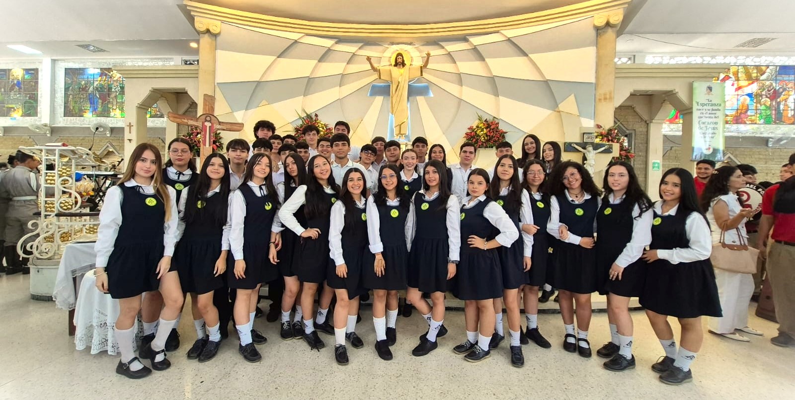 Estudiantes de educación media académica en Neiva en el Gimnasio Humanístico